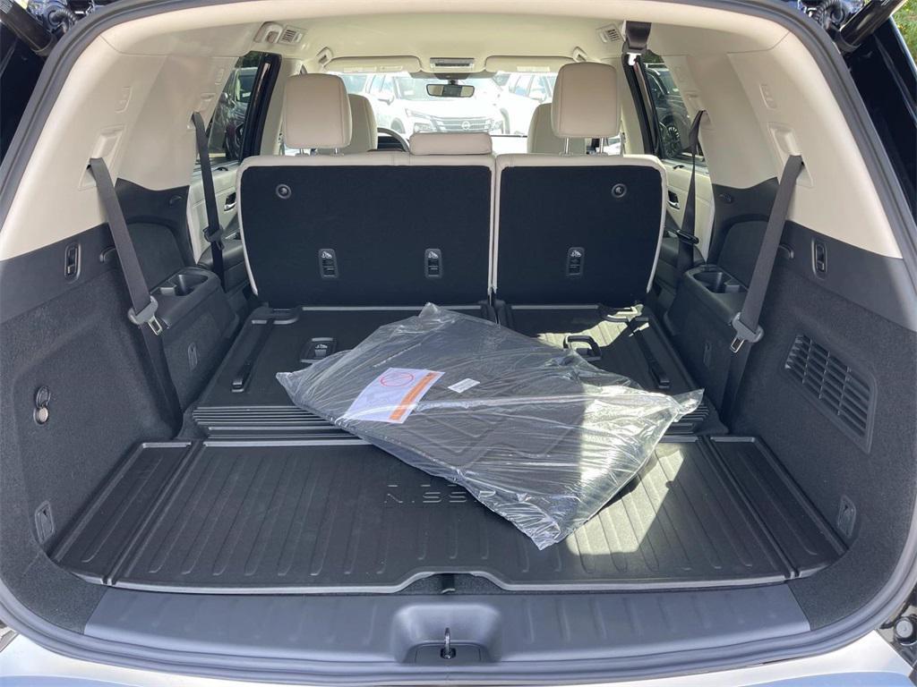 new 2025 Nissan Pathfinder car, priced at $39,715