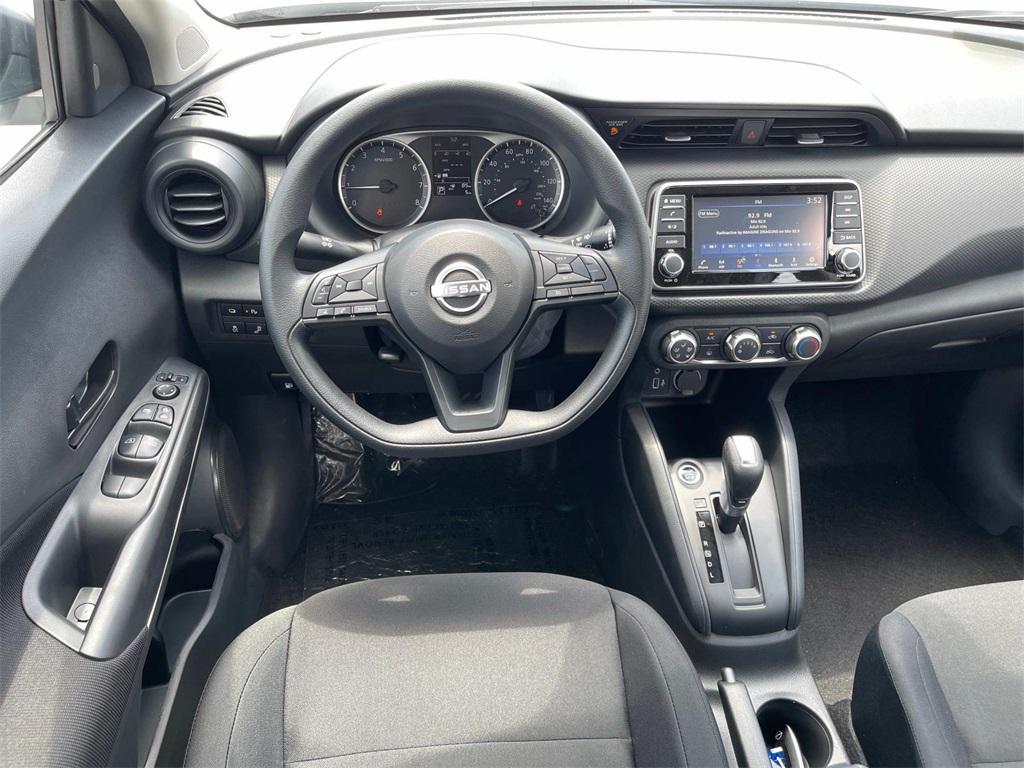 new 2025 Nissan Kicks car, priced at $22,030