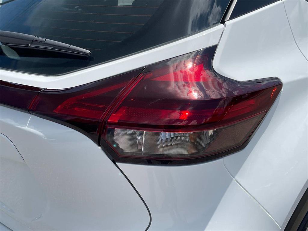 new 2025 Nissan Kicks car, priced at $22,030