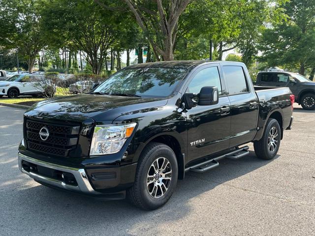 new 2024 Nissan Titan car, priced at $45,602