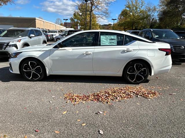 new 2025 Nissan Altima car, priced at $32,903