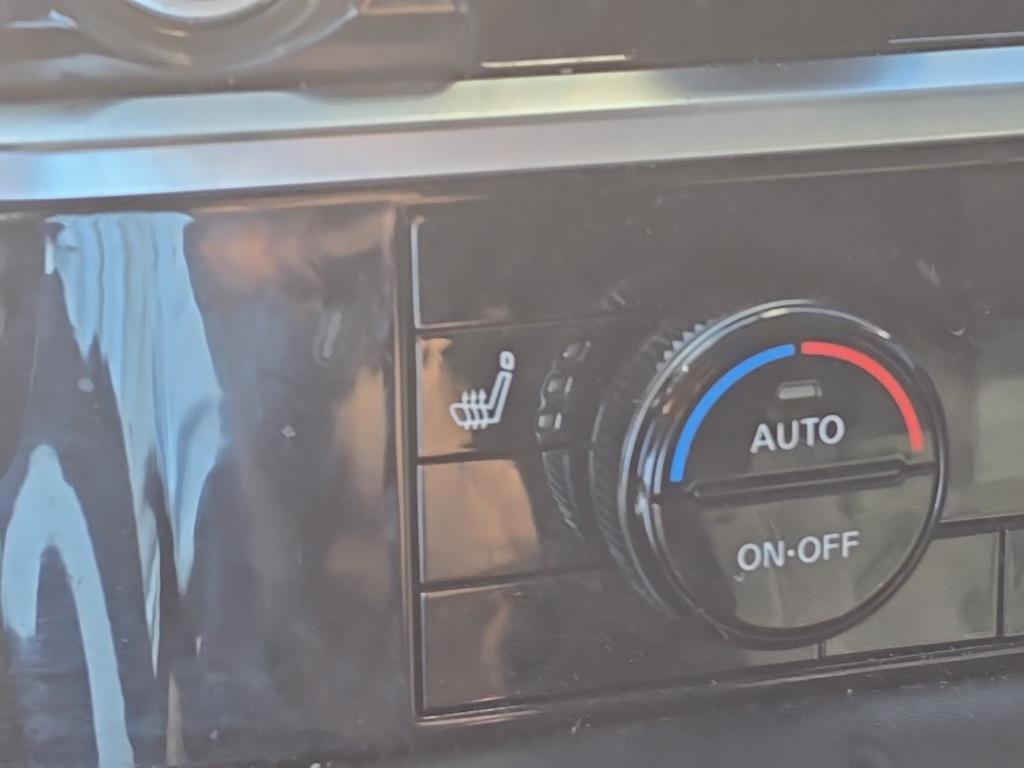 used 2022 Nissan Pathfinder car, priced at $24,812