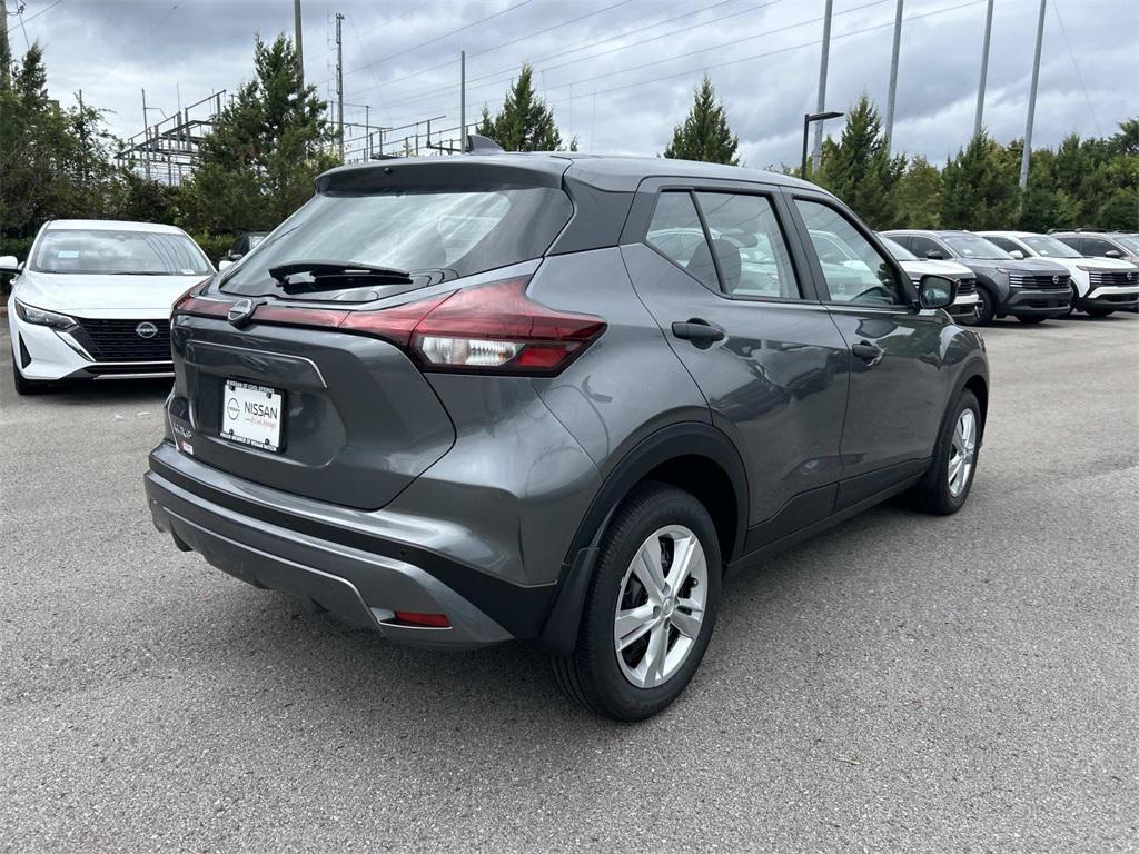 new 2025 Nissan Kicks car, priced at $22,040