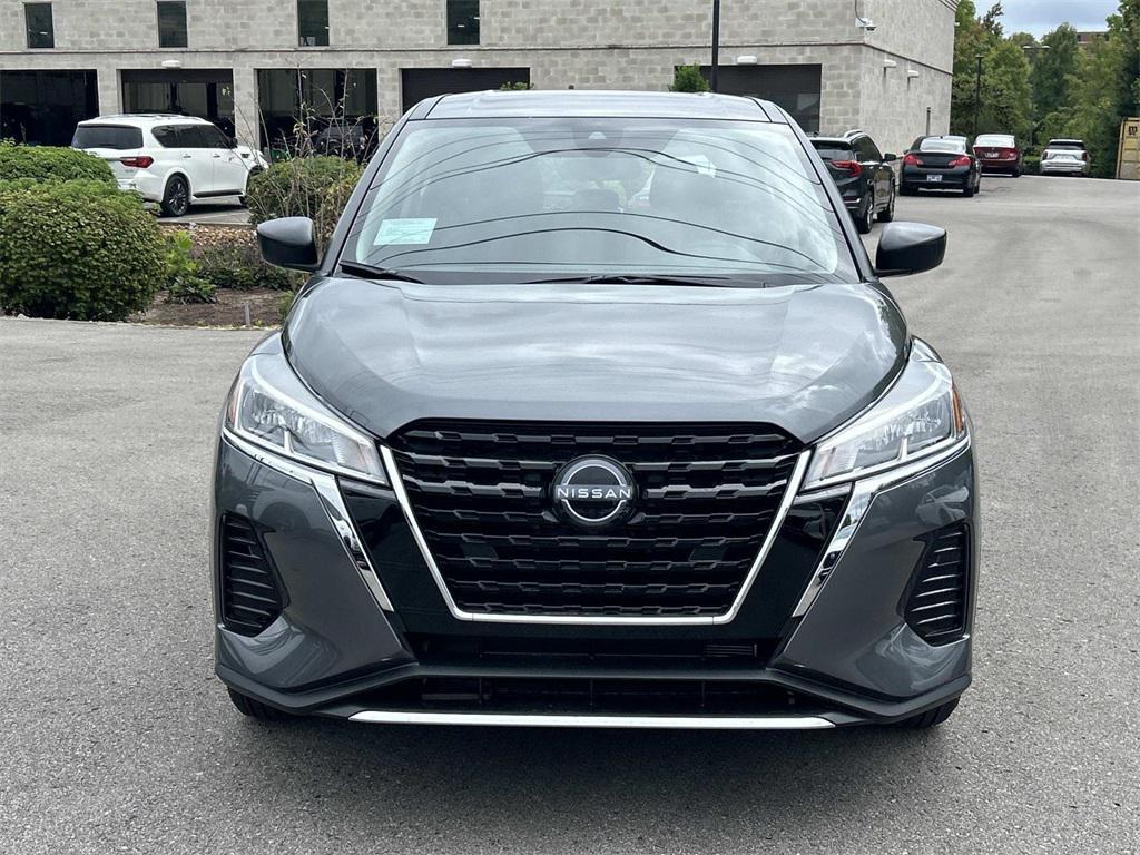 new 2025 Nissan Kicks car, priced at $22,040