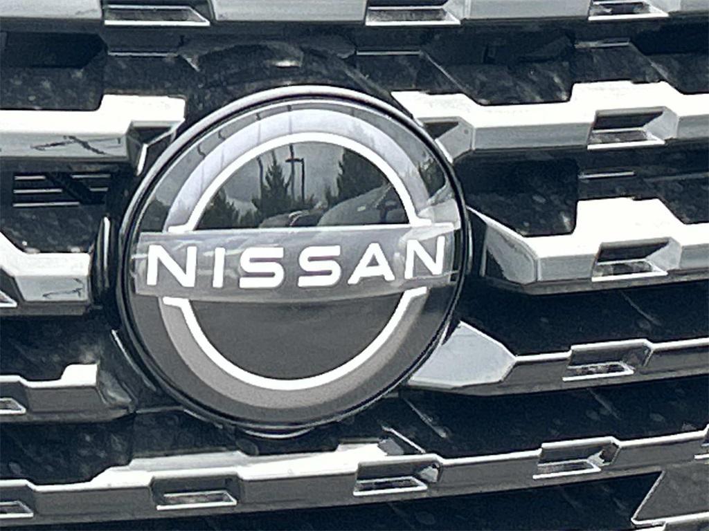 new 2025 Nissan Kicks car, priced at $22,040