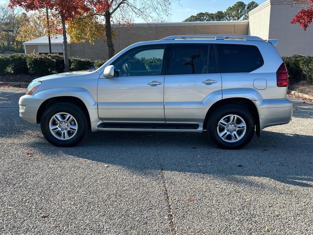 used 2004 Lexus GX 470 car, priced at $10,000