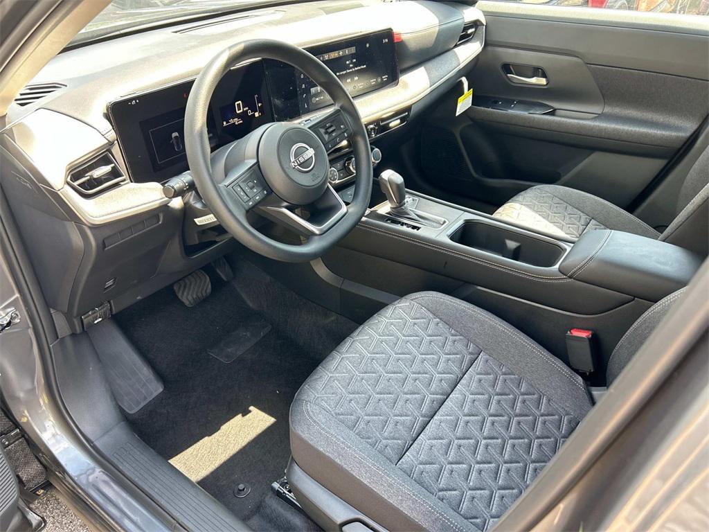 new 2025 Nissan Kicks car, priced at $23,465