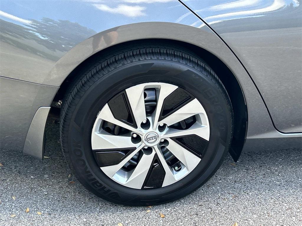 used 2025 Nissan Altima car, priced at $23,214