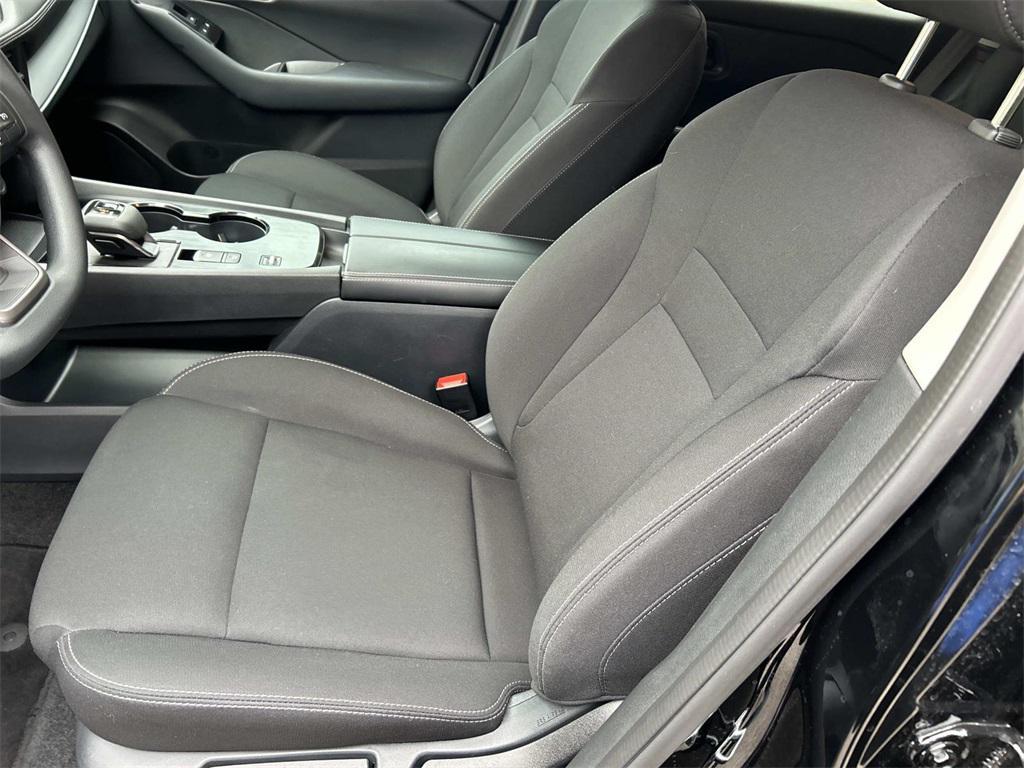 used 2025 Nissan Rogue car, priced at $23,979