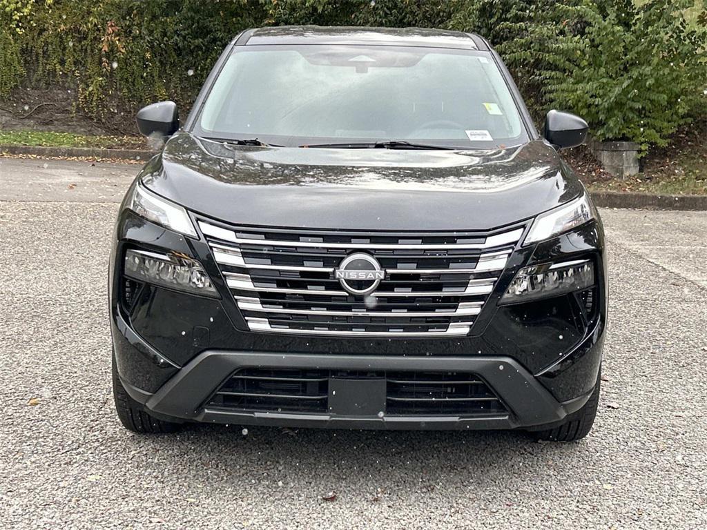 used 2025 Nissan Rogue car, priced at $23,979