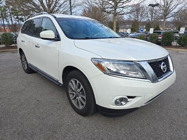 used 2014 Nissan Pathfinder car, priced at $12,000