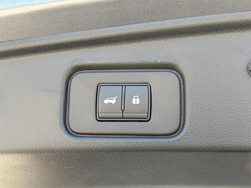 new 2025 Nissan Pathfinder car, priced at $36,319