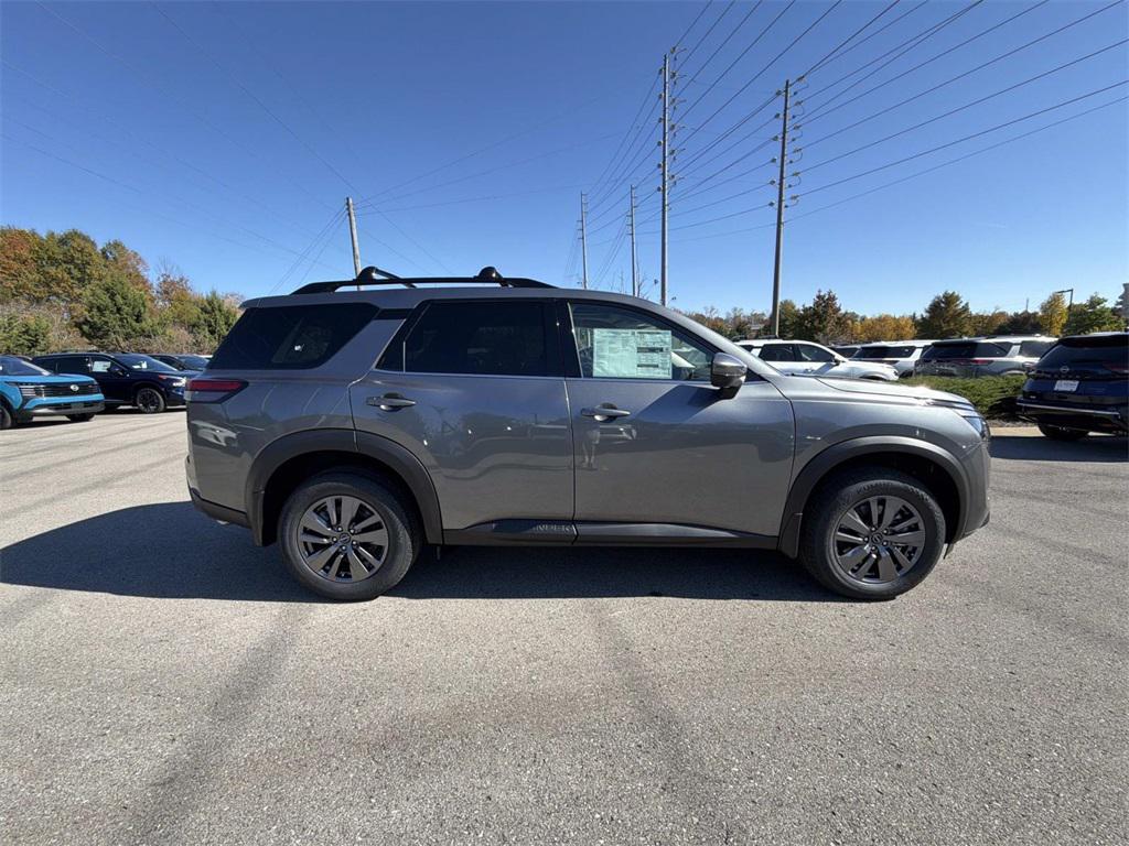 new 2025 Nissan Pathfinder car, priced at $36,319