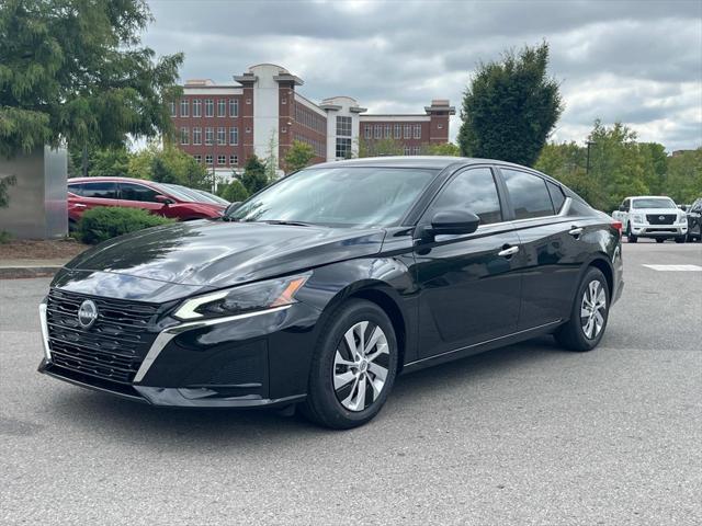 new 2025 Nissan Altima car, priced at $25,795