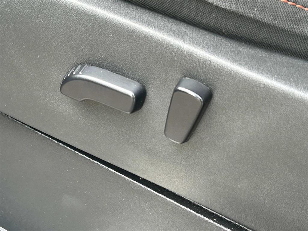used 2023 Nissan Frontier car, priced at $33,594