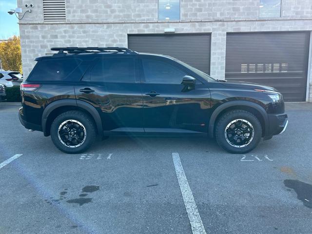 new 2025 Nissan Pathfinder car, priced at $42,350