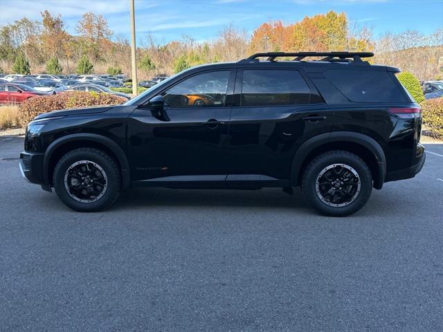 new 2025 Nissan Pathfinder car, priced at $42,350