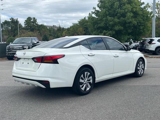 new 2025 Nissan Altima car, priced at $25,795