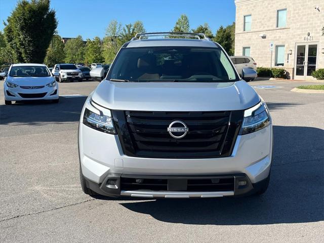 new 2024 Nissan Pathfinder car, priced at $48,714