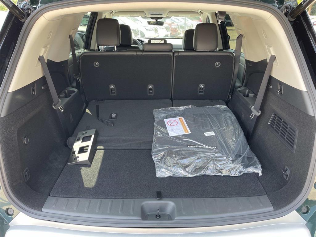 new 2025 Nissan Pathfinder car, priced at $35,826