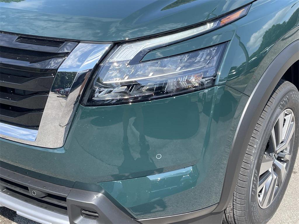 new 2025 Nissan Pathfinder car, priced at $35,826