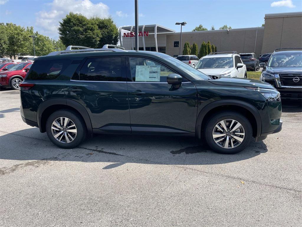 new 2025 Nissan Pathfinder car, priced at $35,826