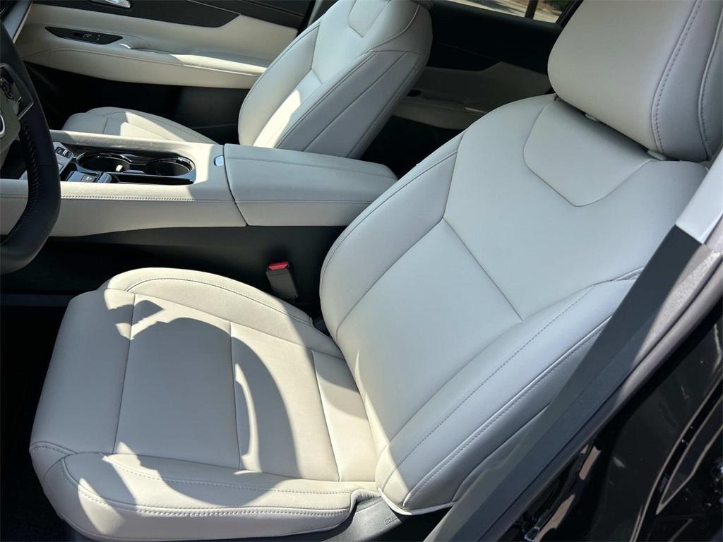 used 2025 Nissan Murano car, priced at $33,902