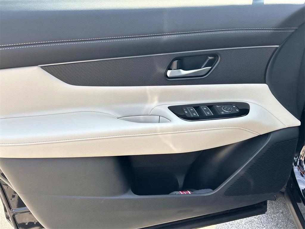 used 2025 Nissan Murano car, priced at $33,902