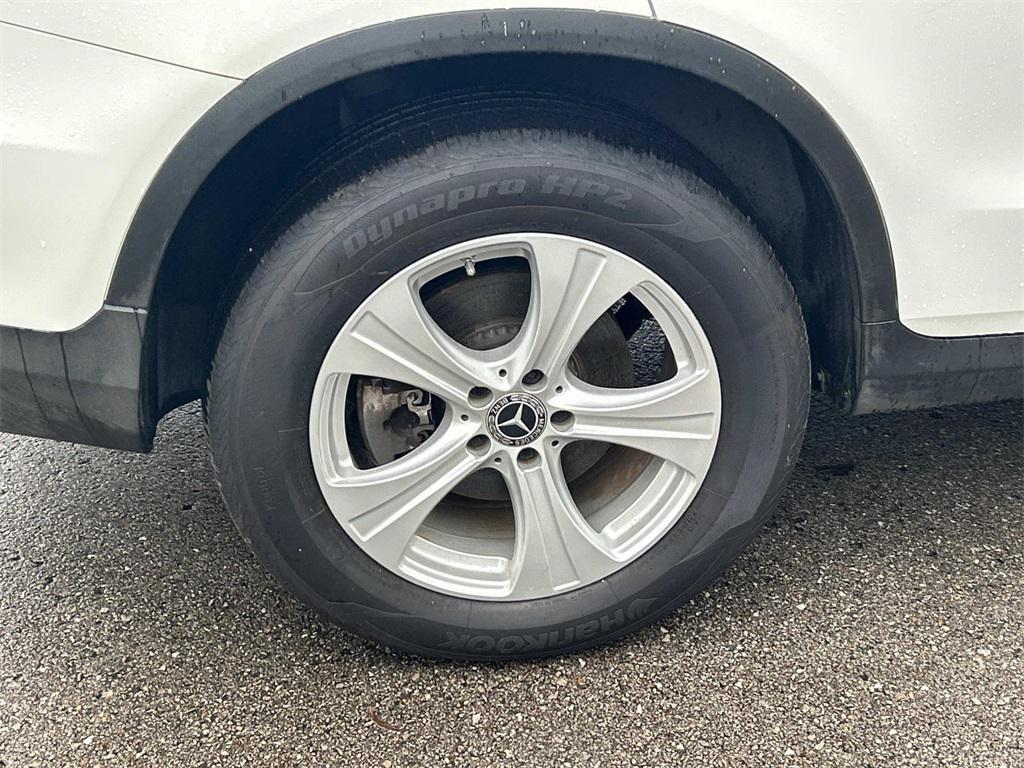 used 2018 Mercedes-Benz GLC 300 car, priced at $17,325
