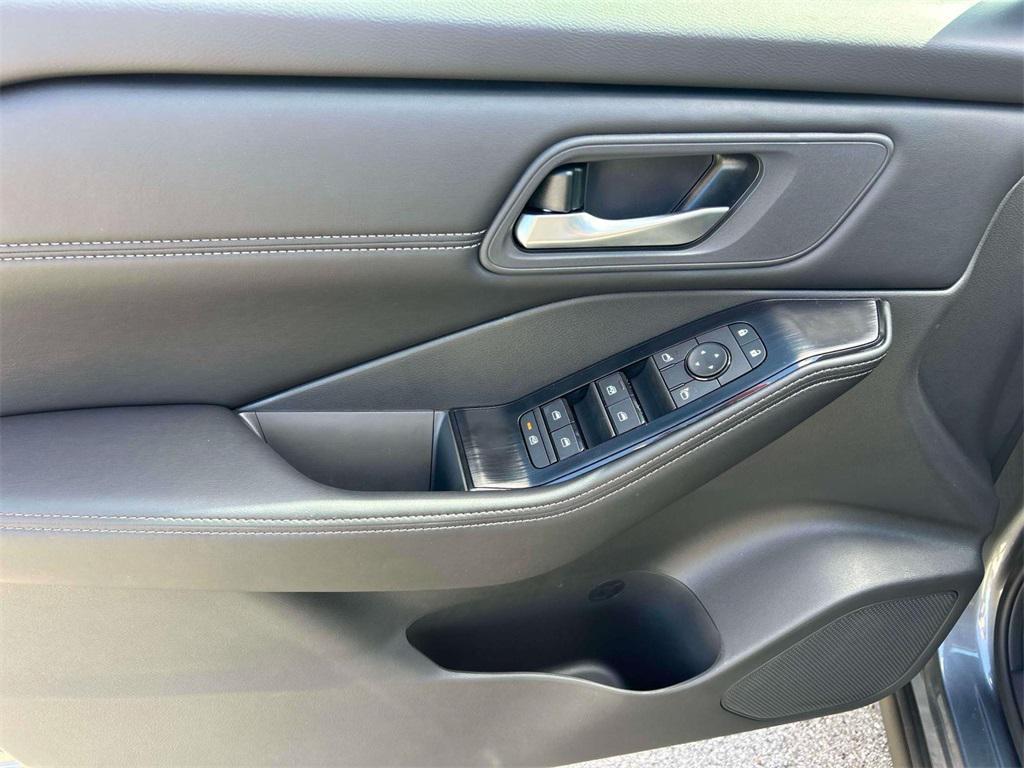 new 2026 Nissan Rogue car, priced at $29,960