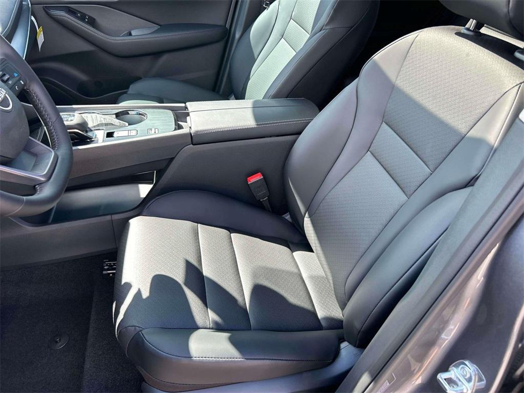 new 2026 Nissan Rogue car, priced at $29,960