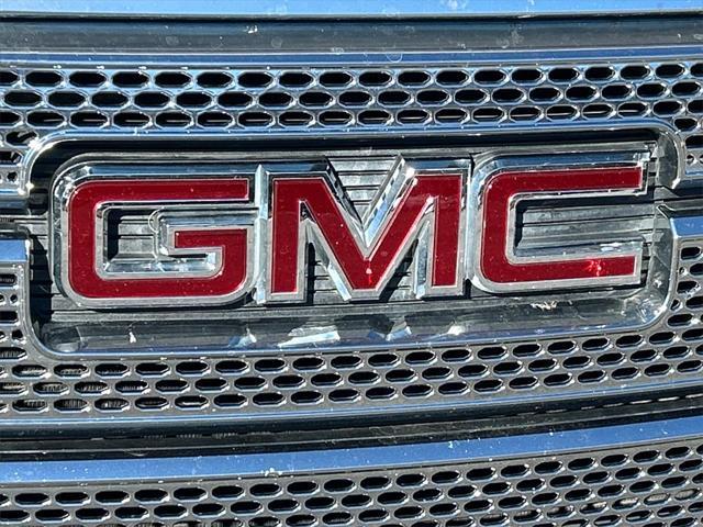 used 2013 GMC Acadia car, priced at $8,800