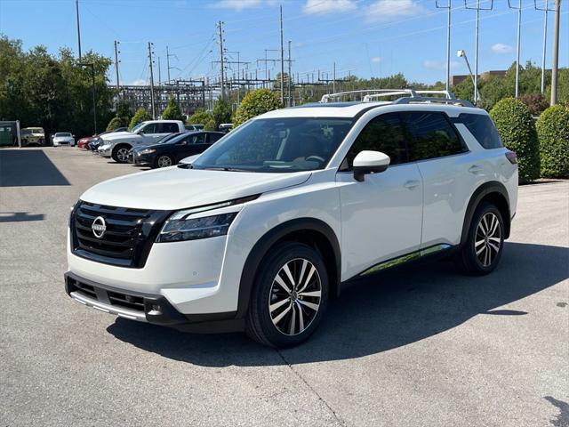 new 2024 Nissan Pathfinder car, priced at $45,209