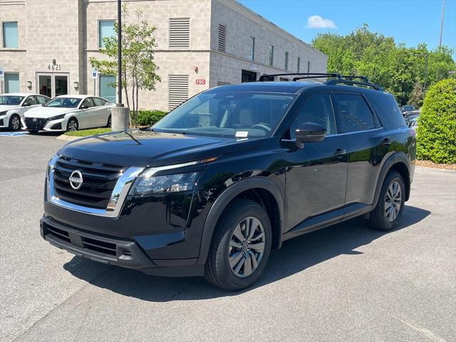 new 2024 Nissan Pathfinder car, priced at $37,295