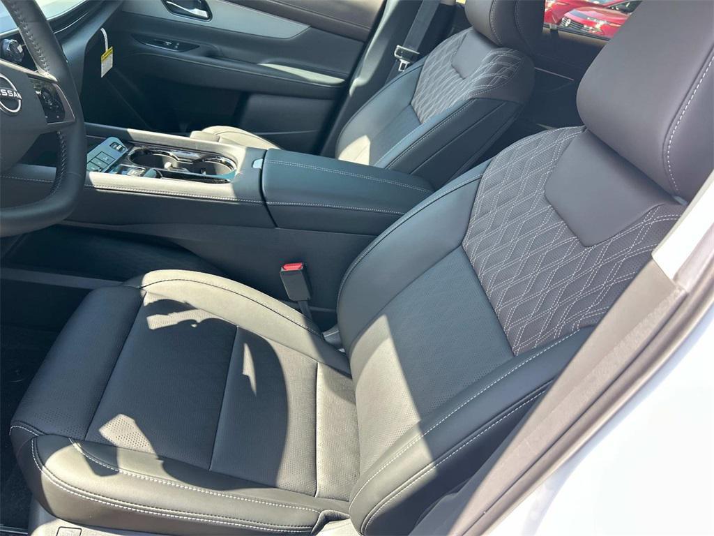 new 2025 Nissan Murano car, priced at $44,081