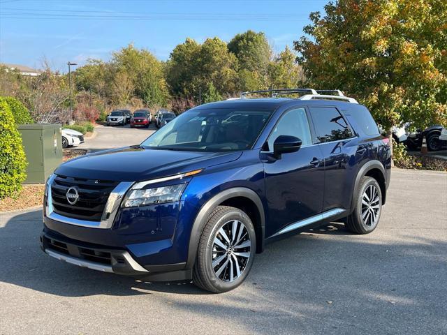 new 2025 Nissan Pathfinder car, priced at $53,513