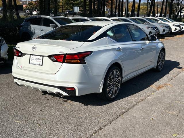 new 2025 Nissan Altima car, priced at $34,471