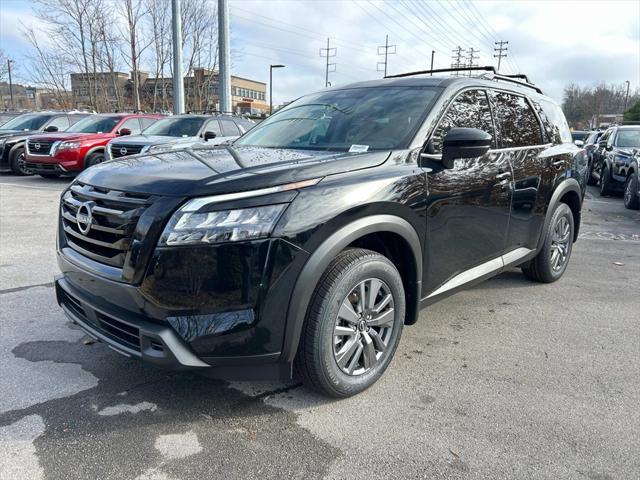 new 2025 Nissan Pathfinder car, priced at $40,701