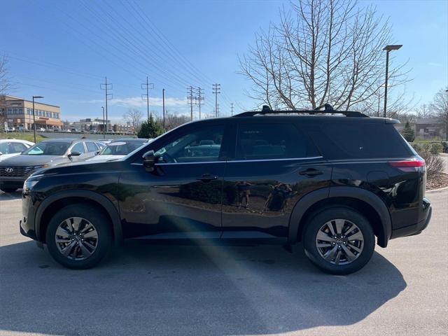 new 2024 Nissan Pathfinder car, priced at $34,357