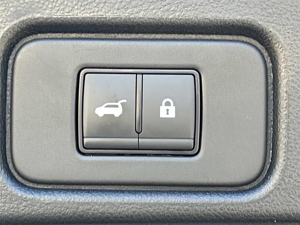 used 2025 Nissan Pathfinder car, priced at $32,992