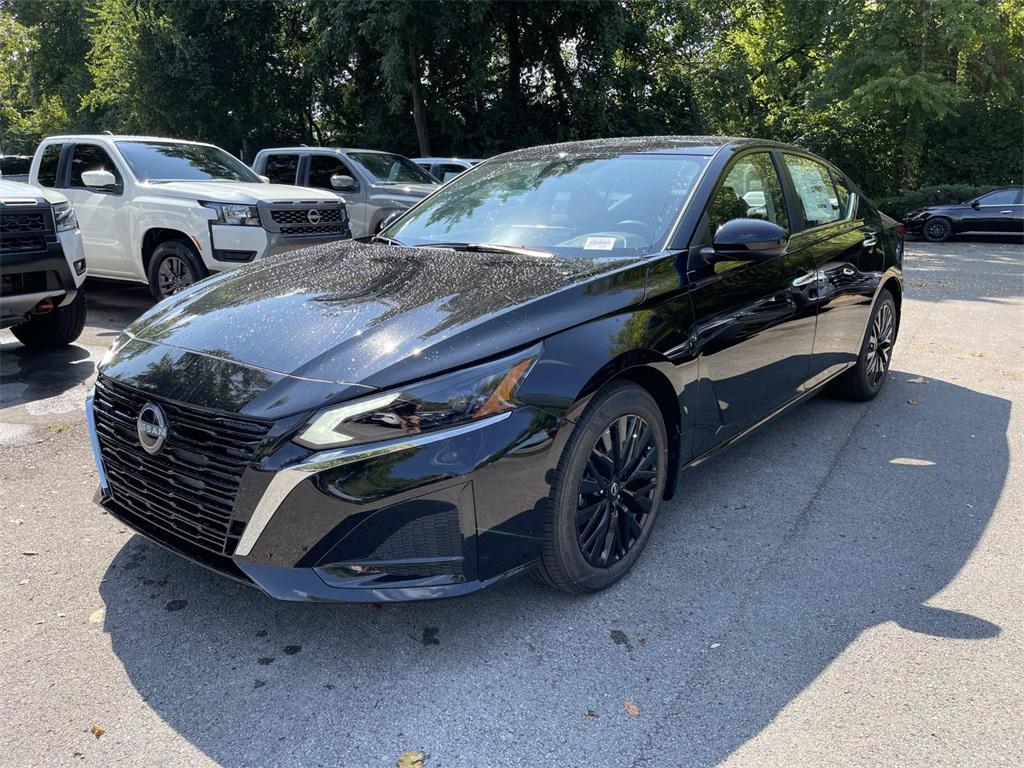 new 2025 Nissan Altima car, priced at $28,675