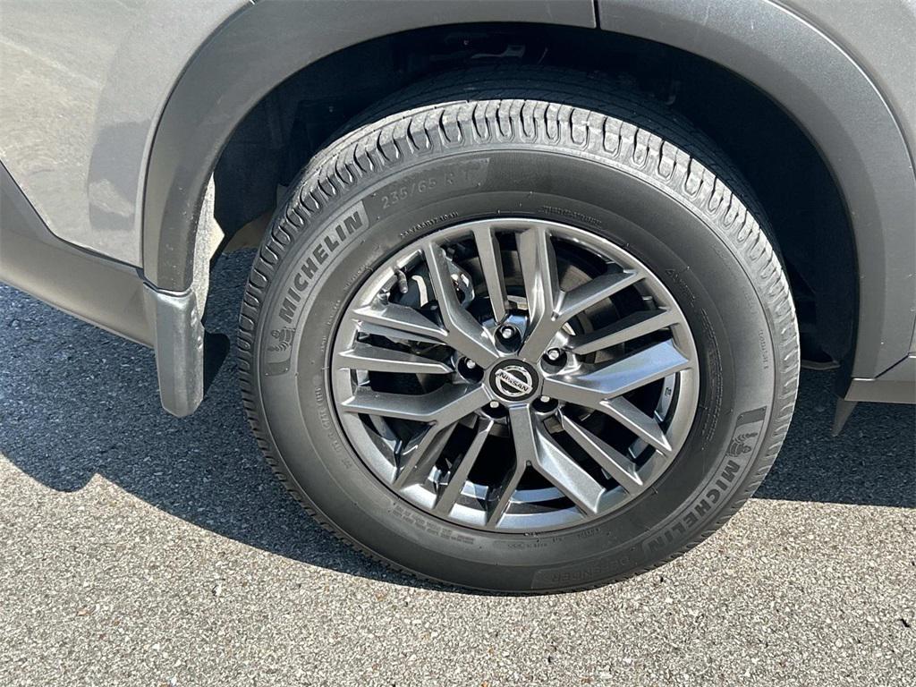 used 2021 Nissan Rogue car, priced at $13,500