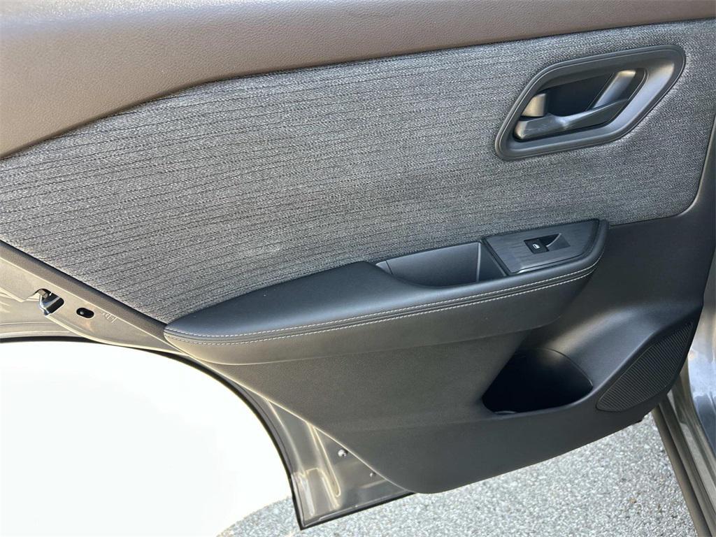 used 2021 Nissan Rogue car, priced at $13,500