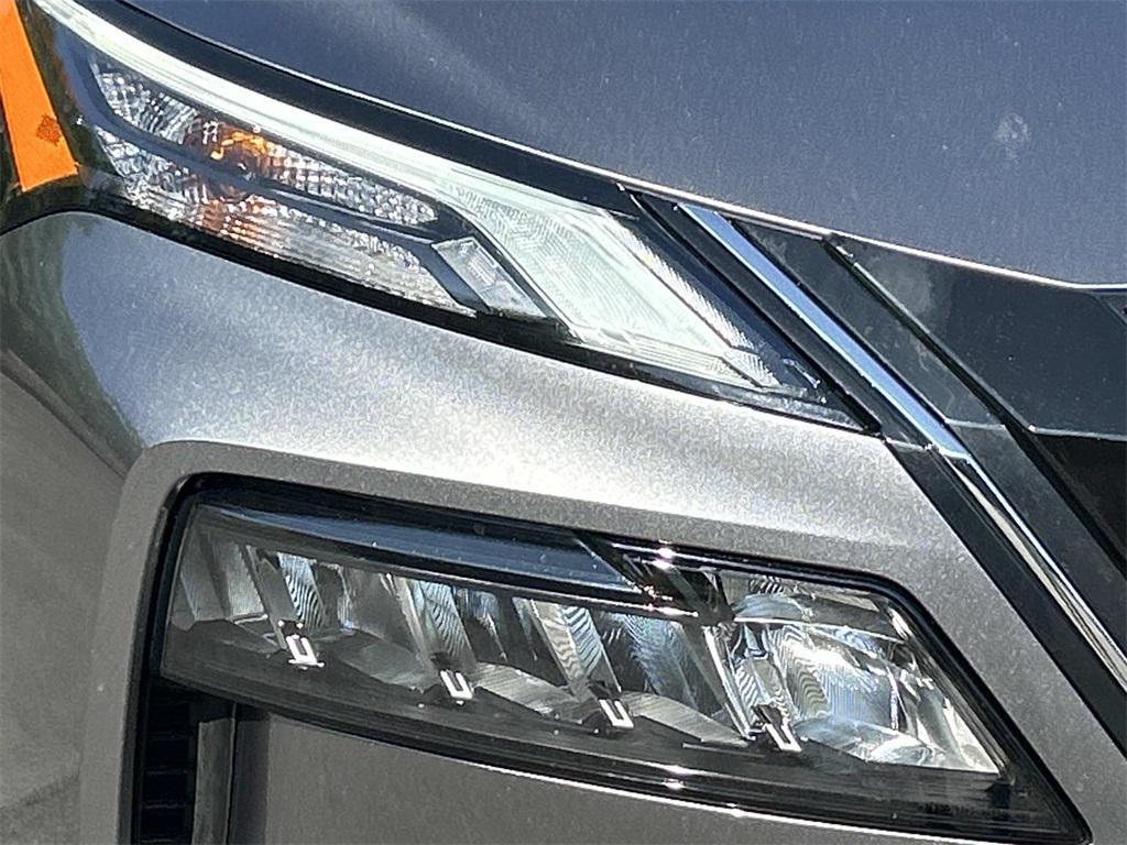 used 2021 Nissan Rogue car, priced at $13,500