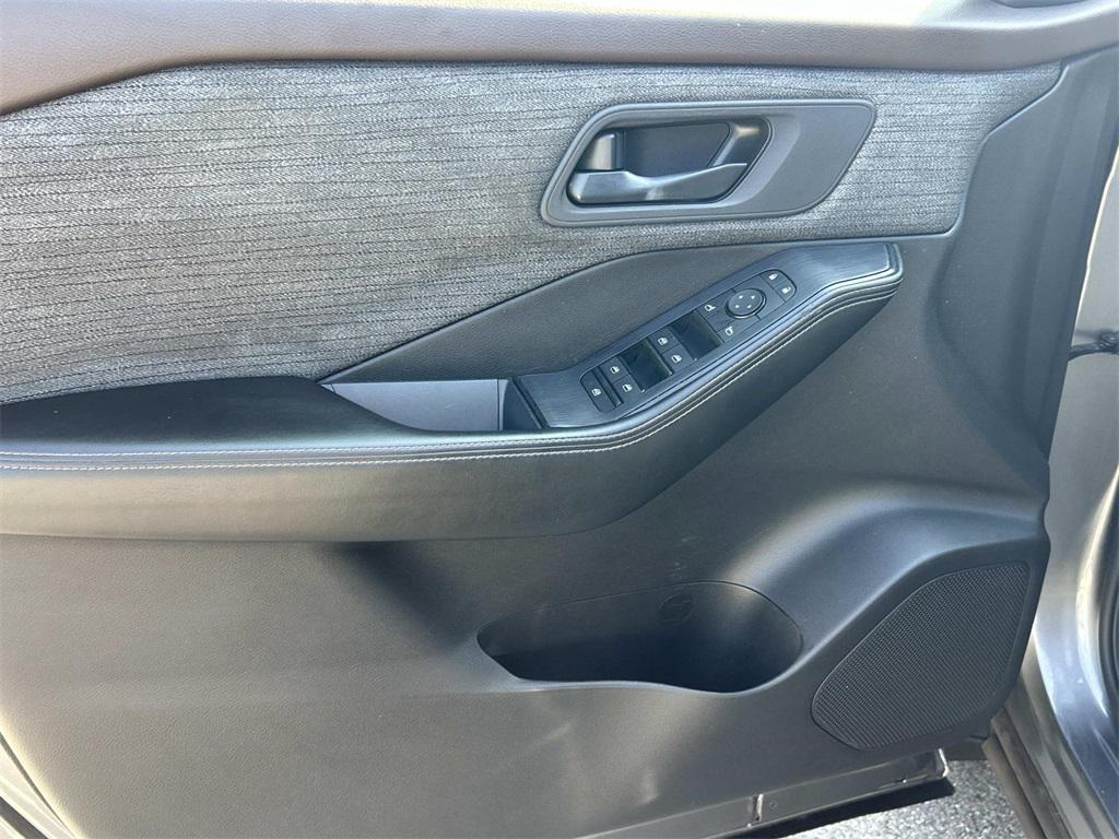 used 2021 Nissan Rogue car, priced at $13,500