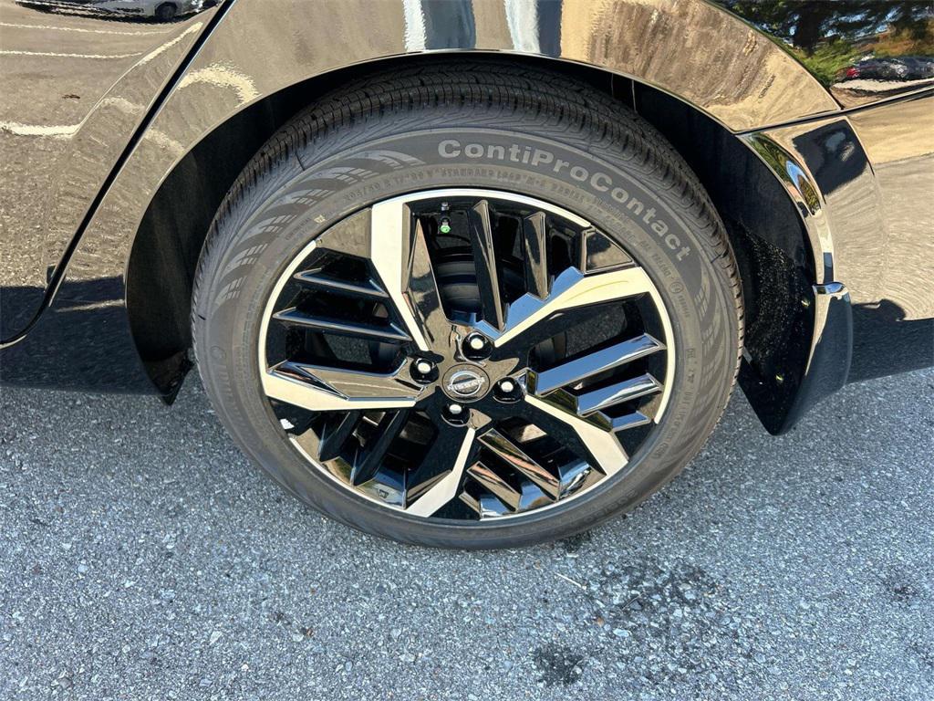 new 2025 Nissan Versa car, priced at $19,663