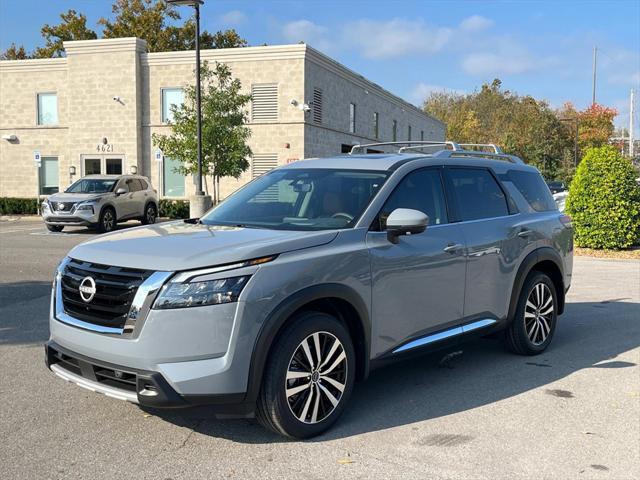 new 2025 Nissan Pathfinder car, priced at $53,929