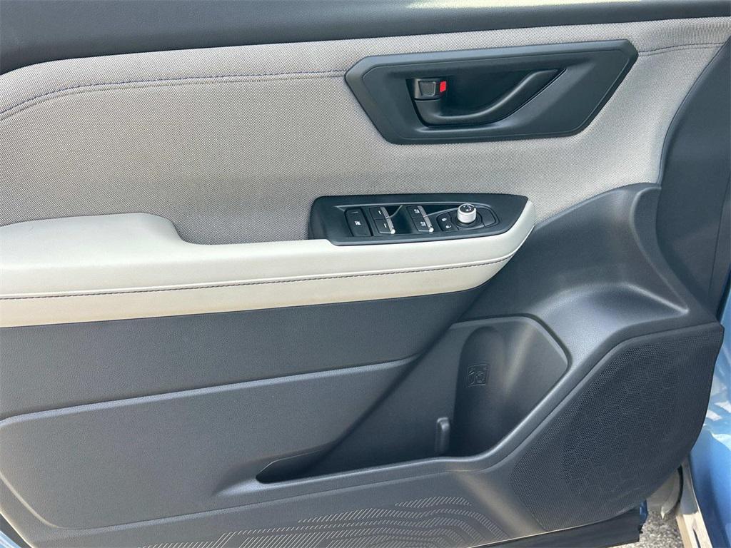 used 2025 Subaru Forester car, priced at $30,899