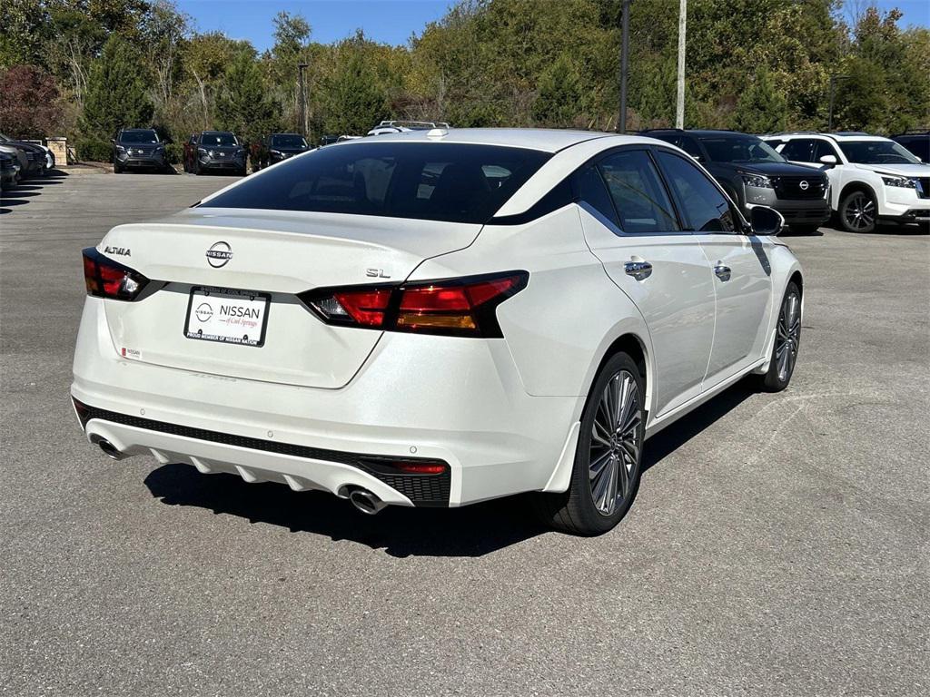 new 2025 Nissan Altima car, priced at $32,253