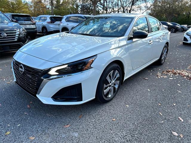 new 2025 Nissan Altima car, priced at $27,175